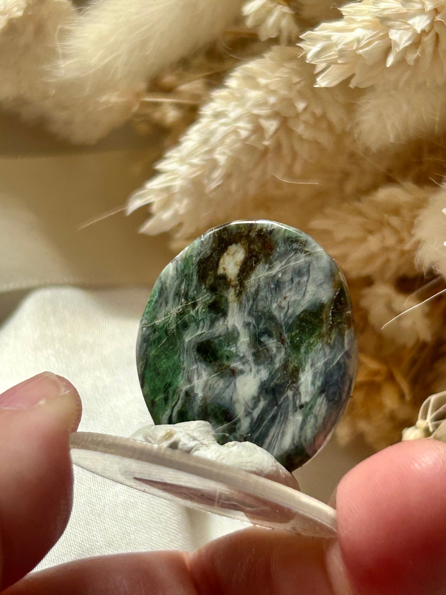 Polished Smaragdite Cabochon – French Actinolite-Rich Green Stone for Jewellery Making
