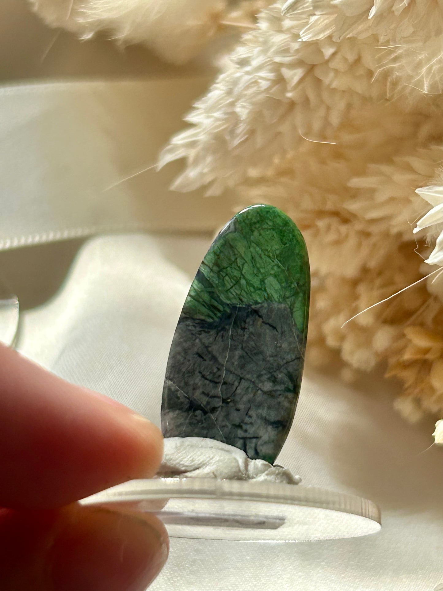 Polished Smaragdite Cabochon – French Actinolite-Rich Green Stone for Jewellery Making
