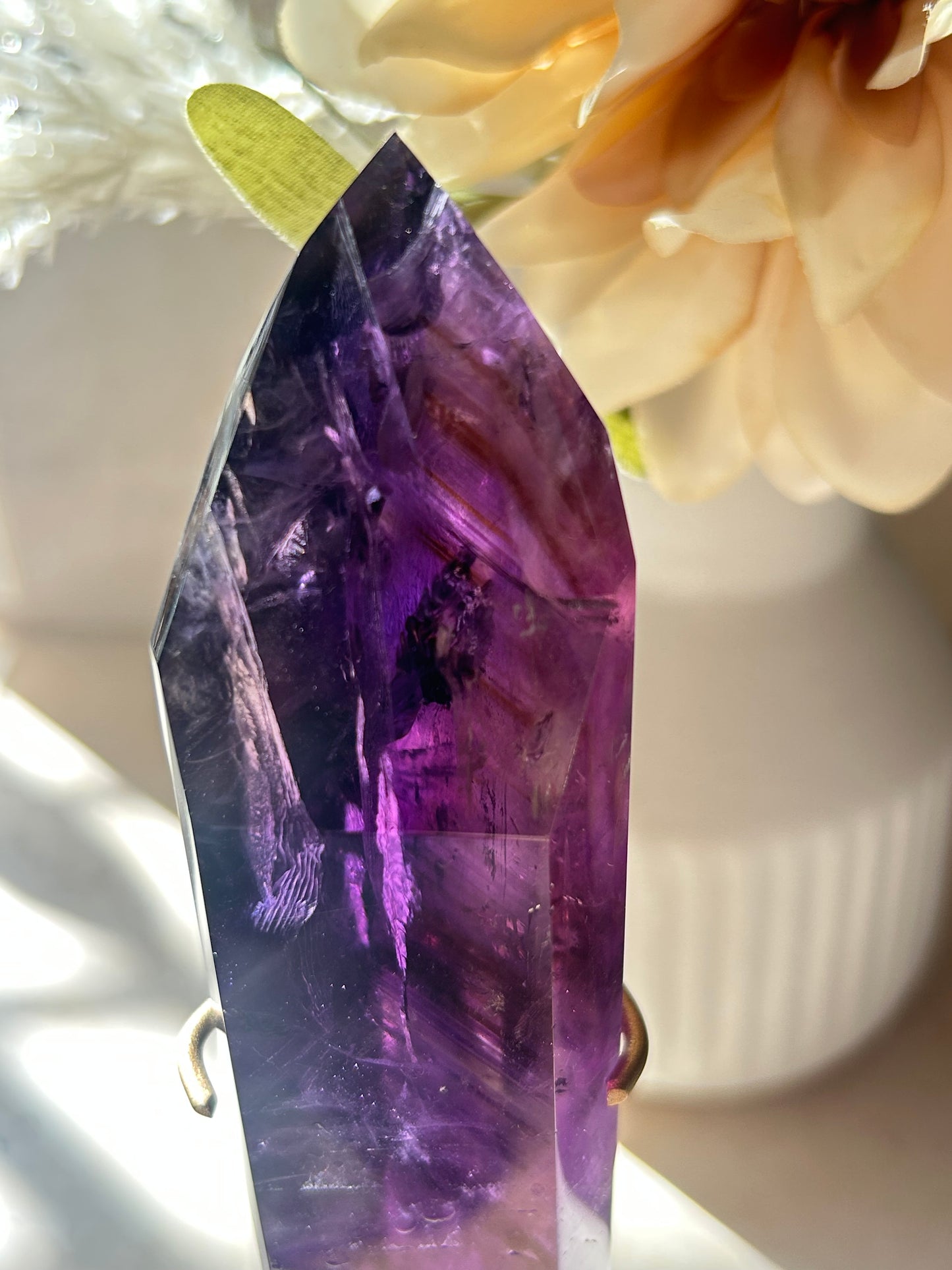 High-Grade Amethyst Point on Display Stand – Deep Violet Clarity Piece