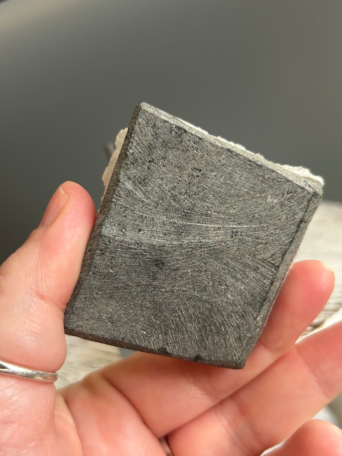 Grey Chalcedony Formation – Pune District (Pink/Purple Undertones)