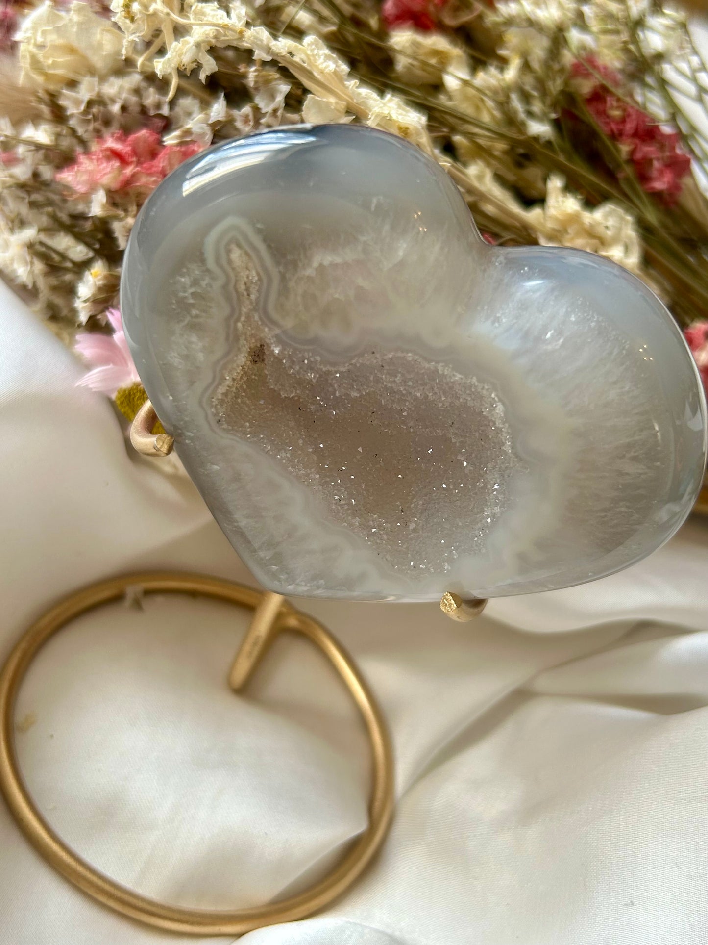 Agate Heart with gold stand