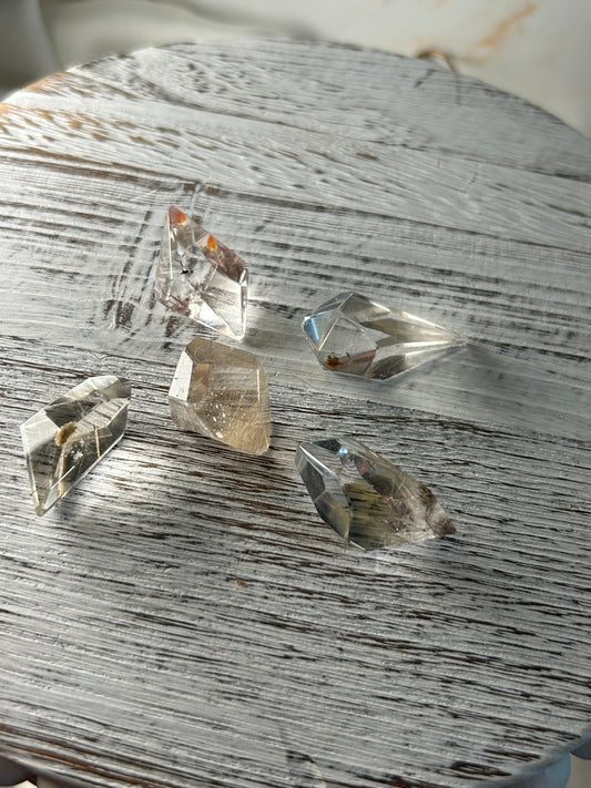 Listing for nos.cura