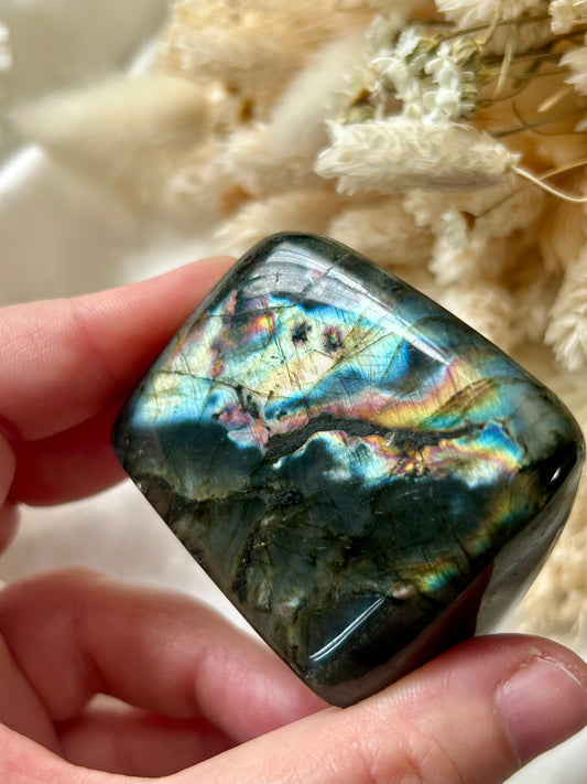 Multi- Colour Flash Labradorite | Intuition & Inner Fire