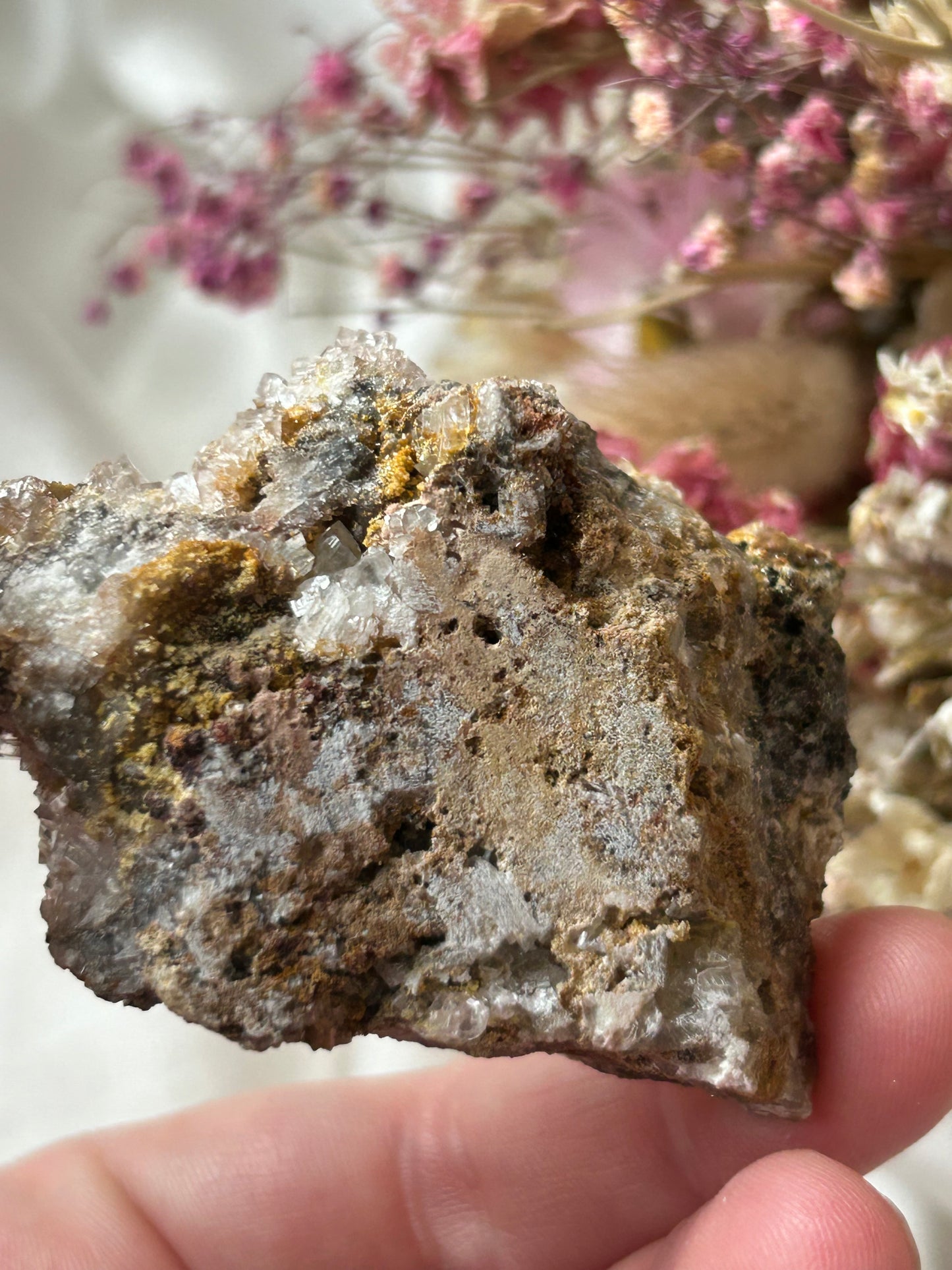 Rare Vanadinite with Calcite