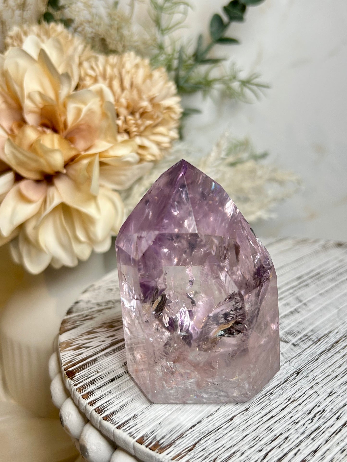 “Powellite” Amethyst | UV Reactive Growth, Spiritual Focus & Inner Illumination