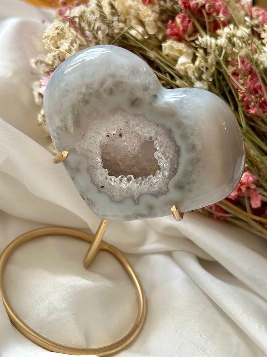 Agate Heart with gold stand