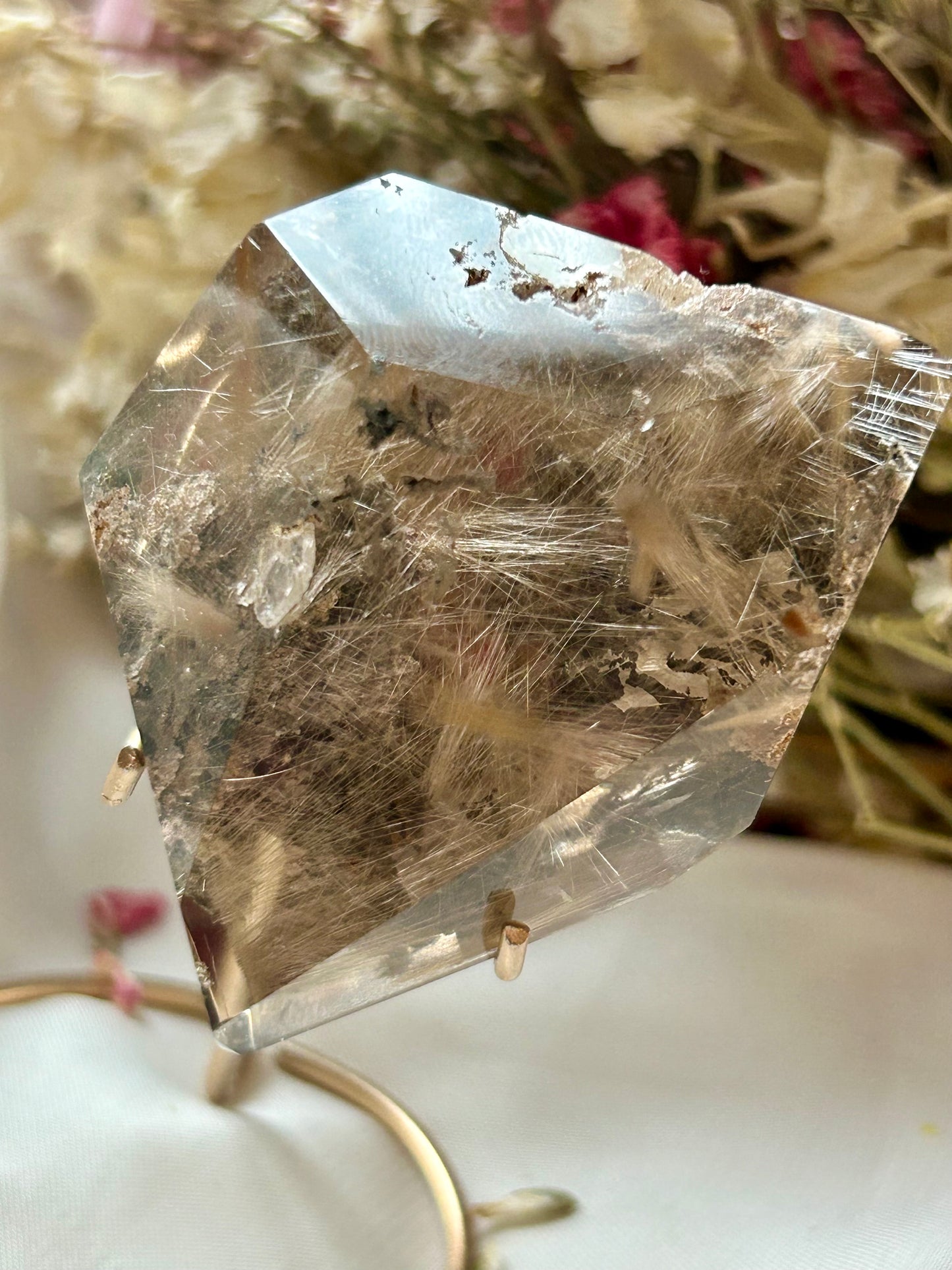 Rutile on gold display stand