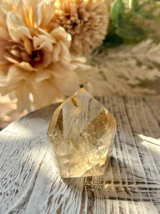 Citrine Tower – Golden  Point with Wispy Inclusions