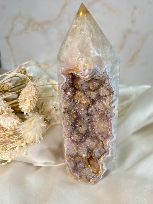 A sparkling Druzy Agate tower with soft pink, lavender and honey bubble formations and natural agate banding. A calming, grounding Brazilian statement piece.