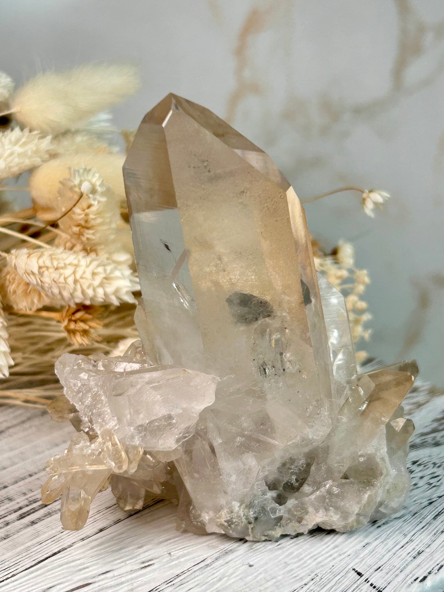 Golden Sea de Souza Quartz Cluster – Radiance, Clarity & Amplification