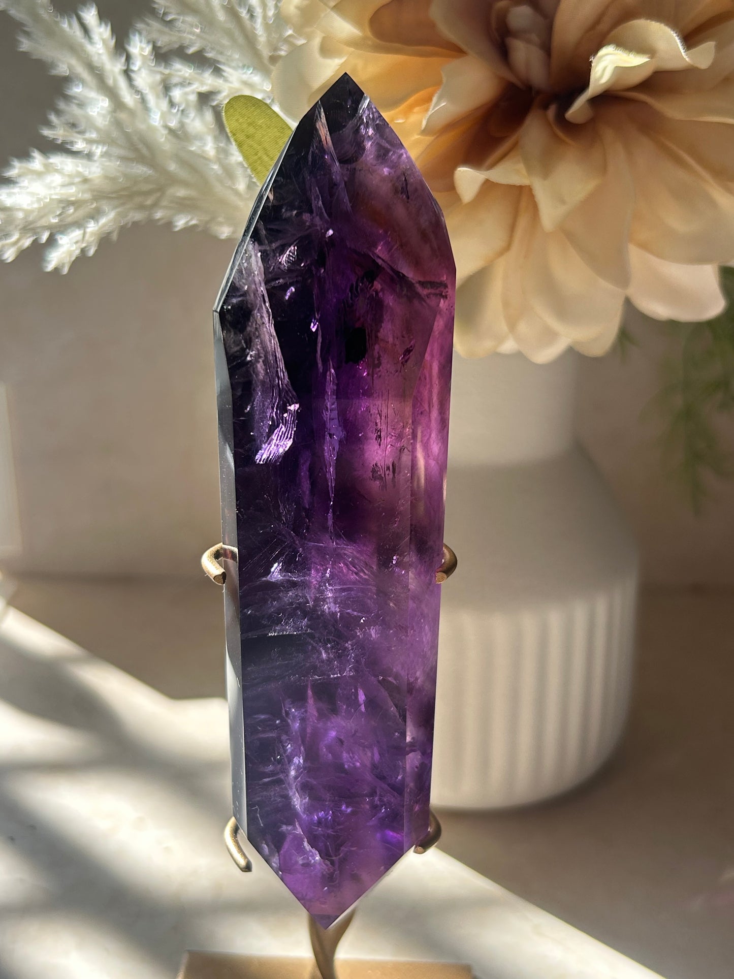 High-Grade Amethyst Point on Display Stand – Deep Violet Clarity Piece