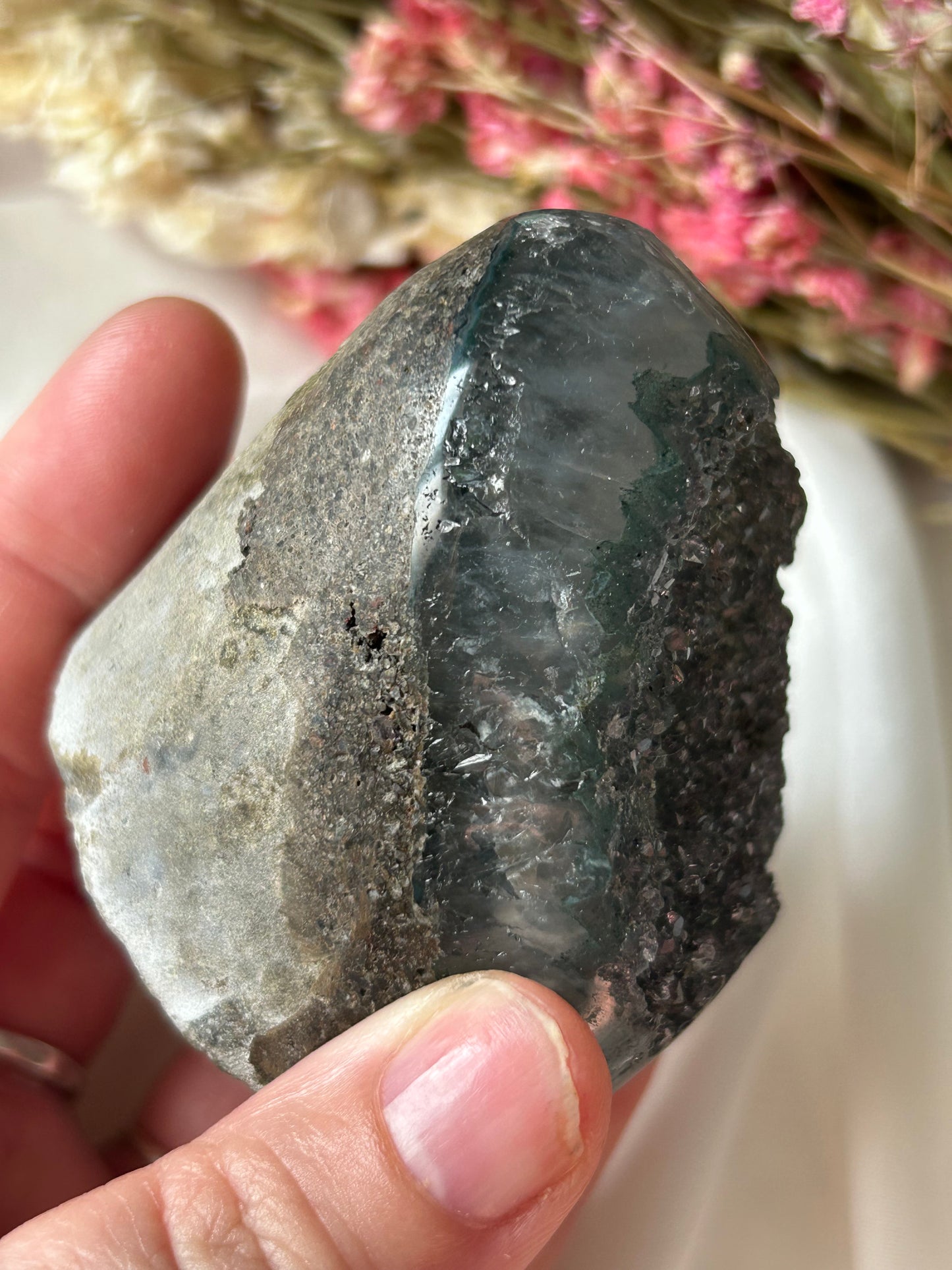 Green Rainbow Amethyst (mini) cut base