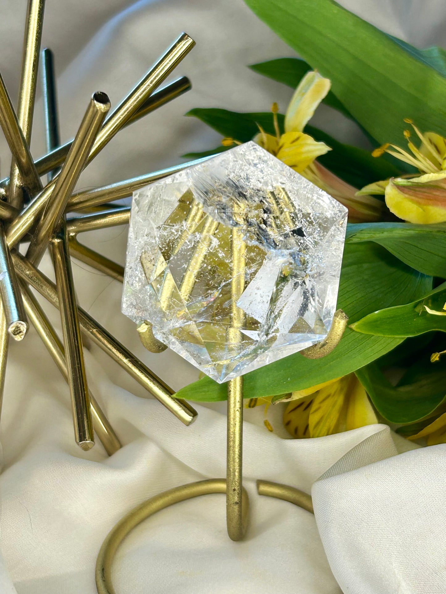 Faceted Hexagon with gold stand