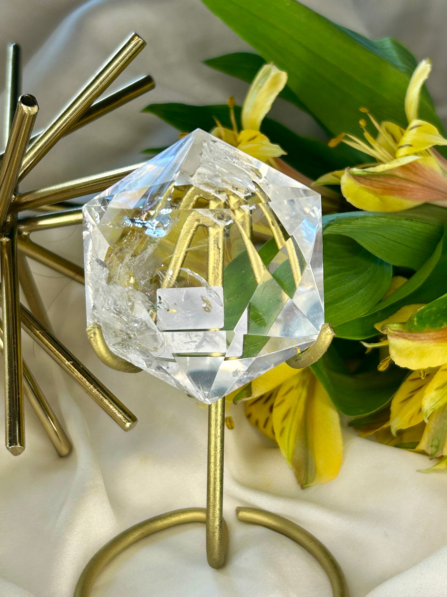 Faceted Hexagon with gold stand