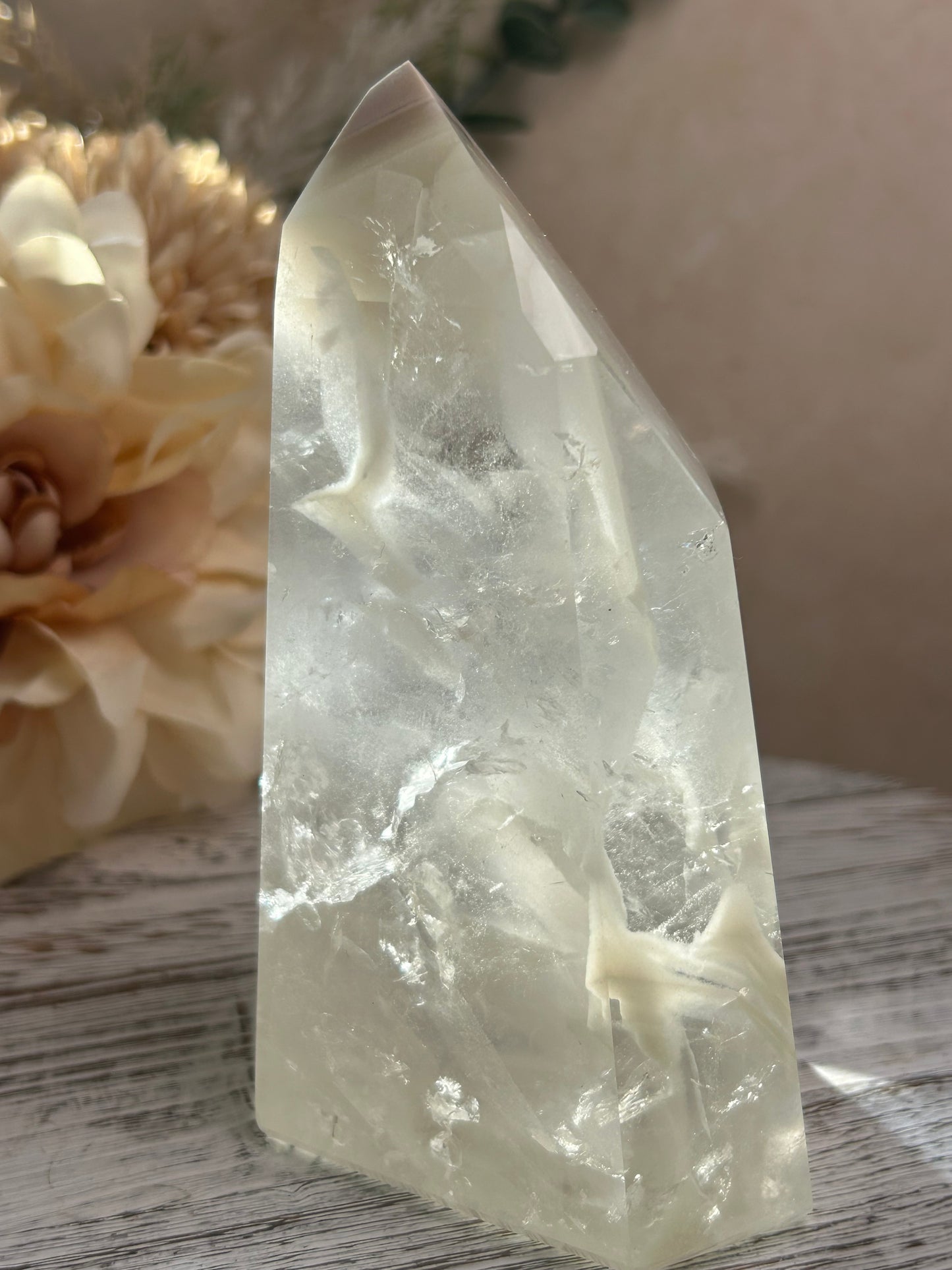 Phantom Quartz Statement Tower – Layered Inclusion Quartz Point