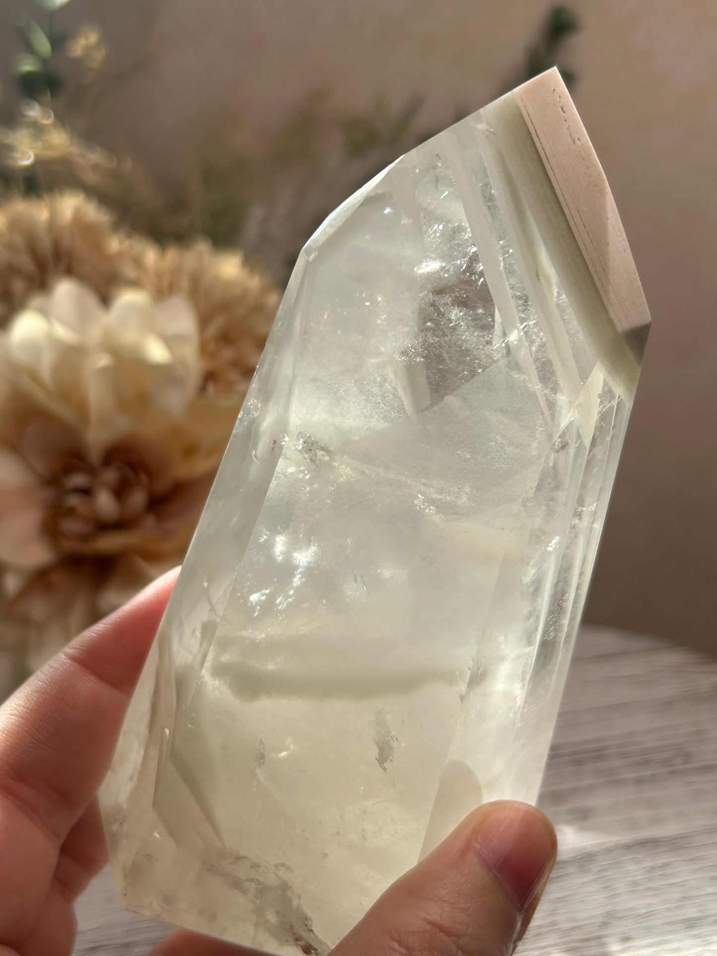Phantom Quartz Statement Tower – Layered Inclusion Quartz Point